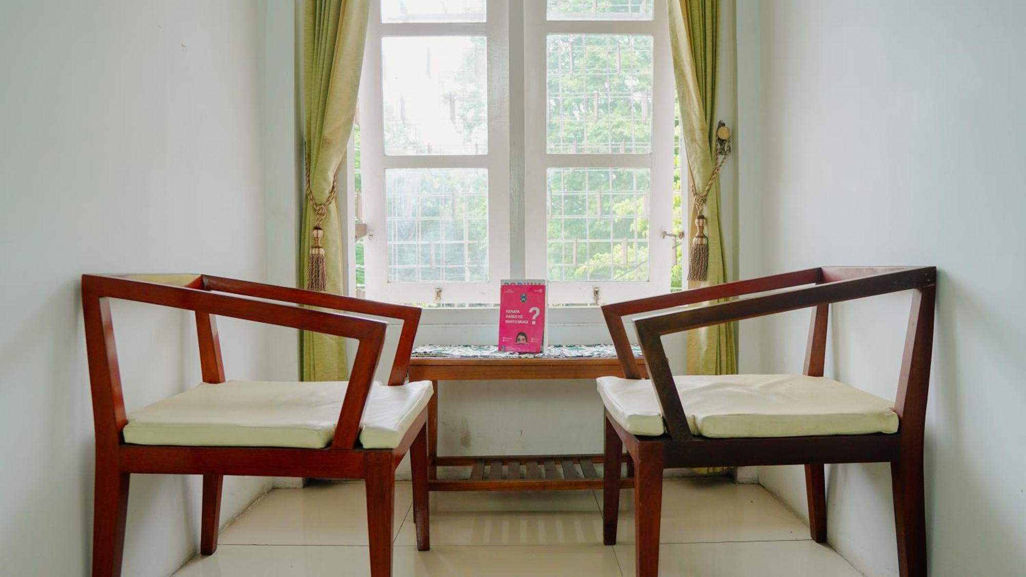 Dormitory Tourism Sritanjung Banyuwangi By Gajahsora Management Bagian luar foto